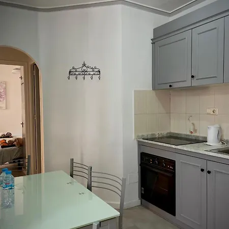 Apartment Near Park *