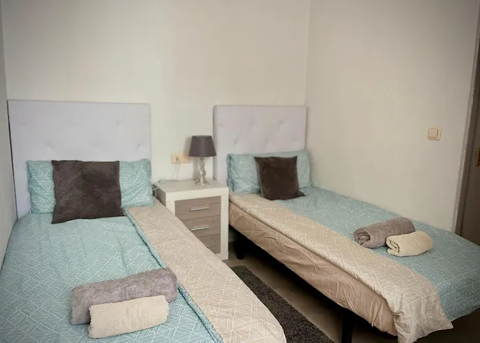 Near Park Lejlighed *